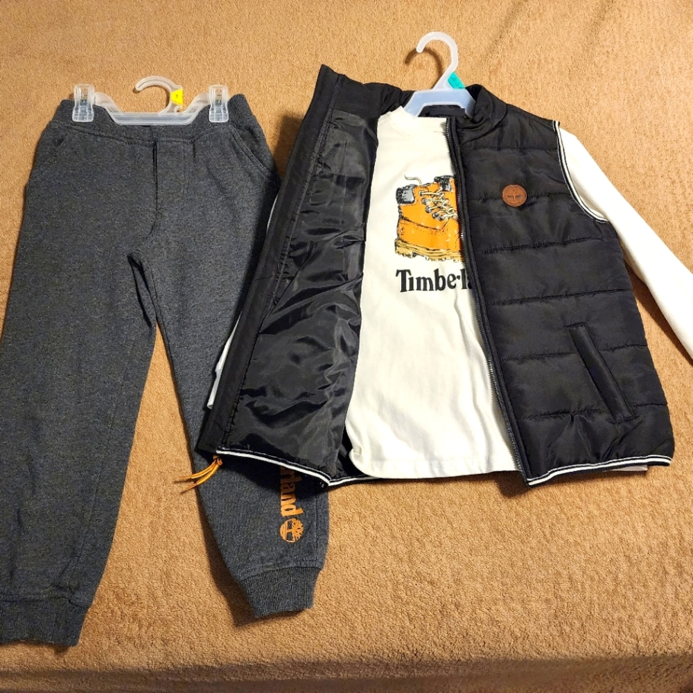 Boys Timberland set size 6